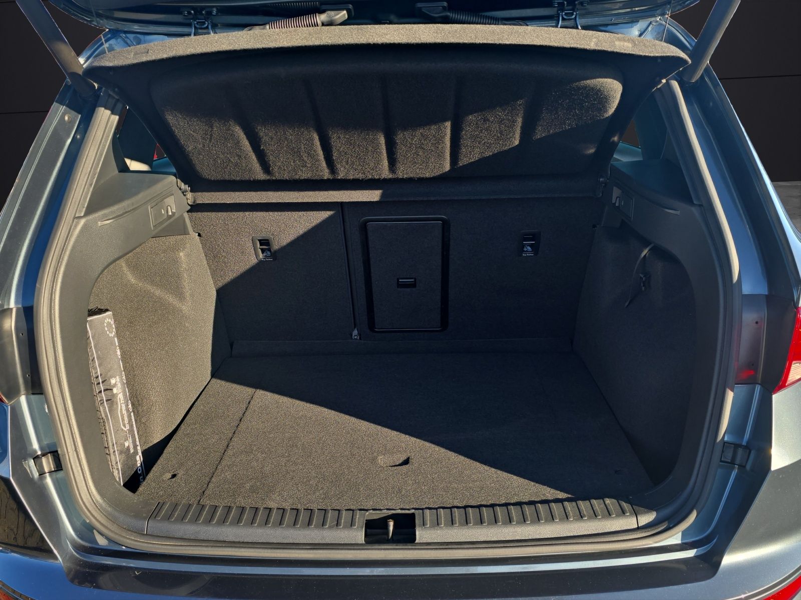 Fahrzeugabbildung CUPRA Ateca Basis 4Drive Klimatronik LM Panoramadach