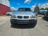 BMW X3 2.5i xDrive - BMW X3 aus 2004: 5i