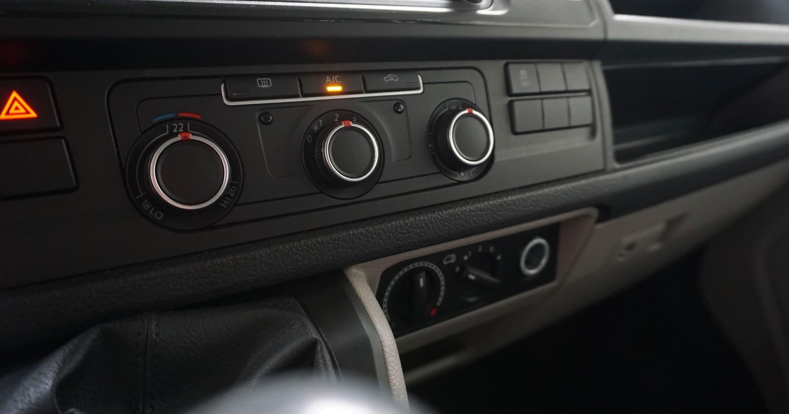 Volkswagen T6 Kombi KLIMA 9 SITZE SCHECKHEFT, миниатюра 17