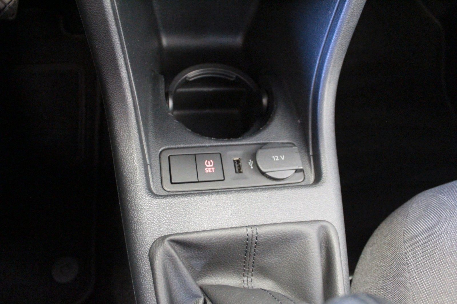 Fahrzeugabbildung Volkswagen up! move up! 1.0 BMT/Start-Stopp *Sitzheizung*