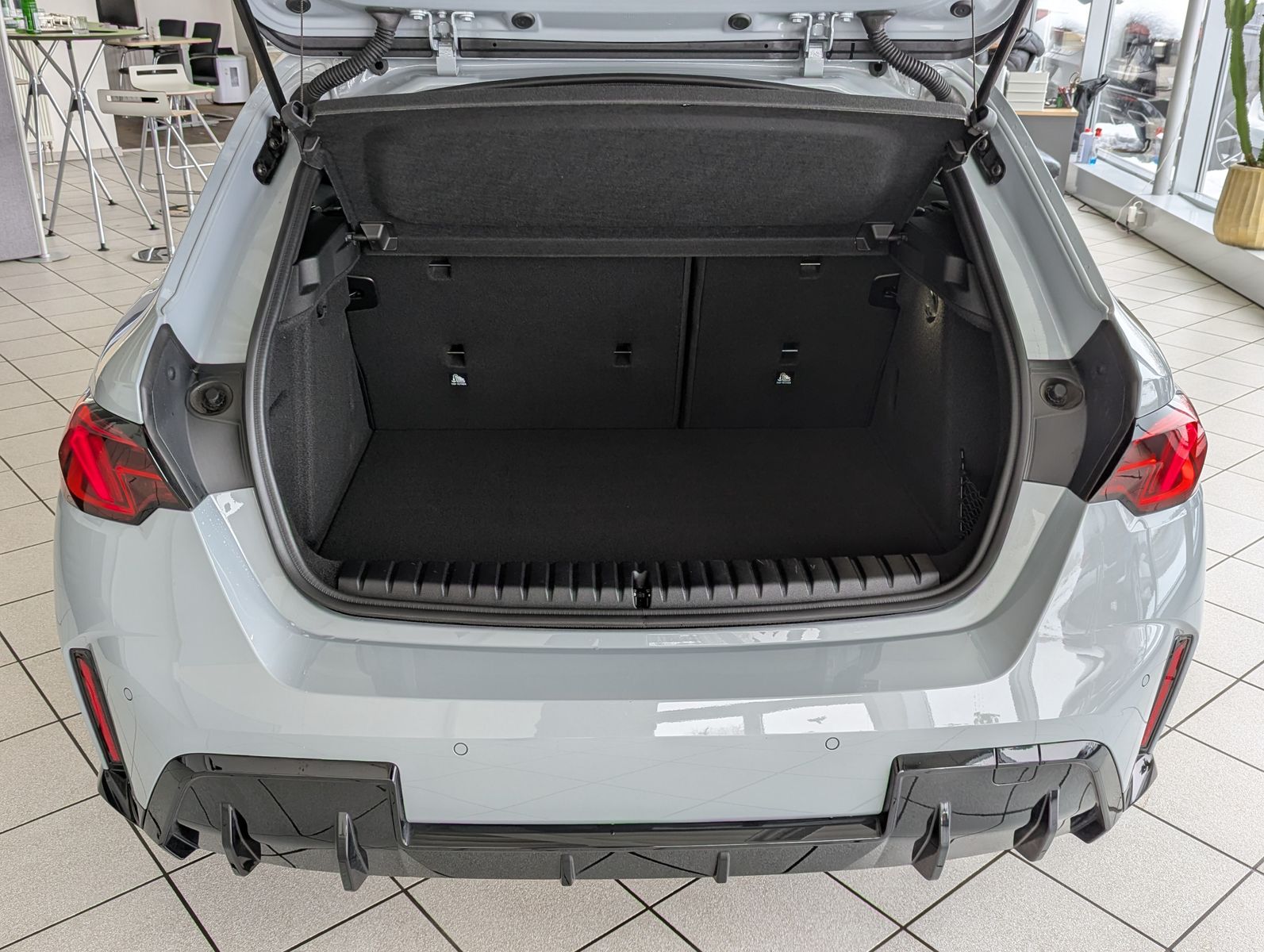 BMW 118 d M-Sport Panoramadach BROOKLYN Kamera 18" - Image 18