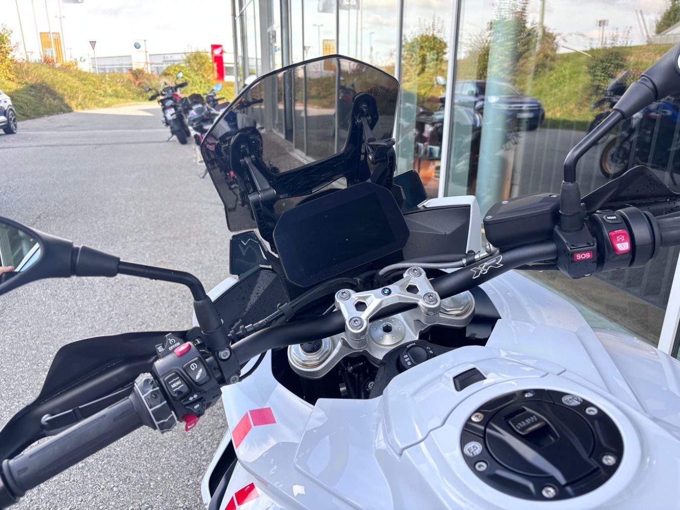 Fahrzeugabbildung BMW S 1000 XR Dynamik Paket,