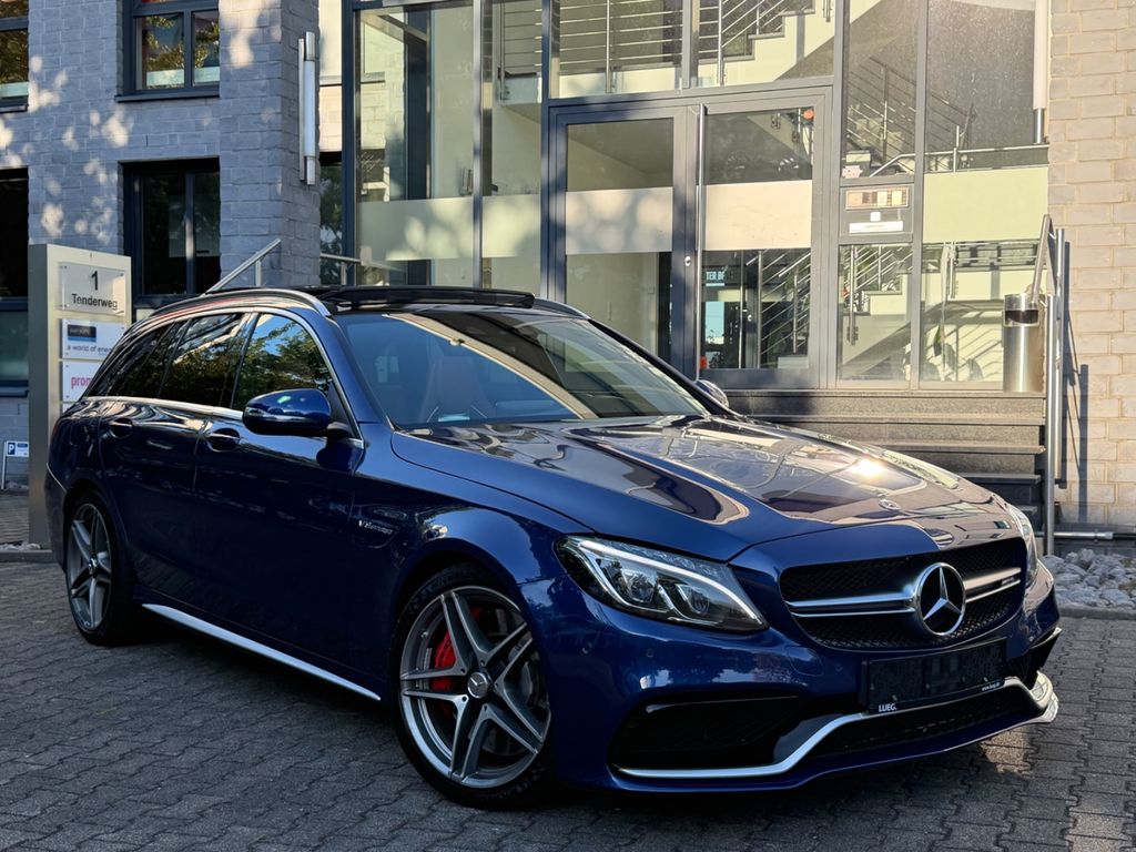 Image of Mercedes-Benz C 63 AMG