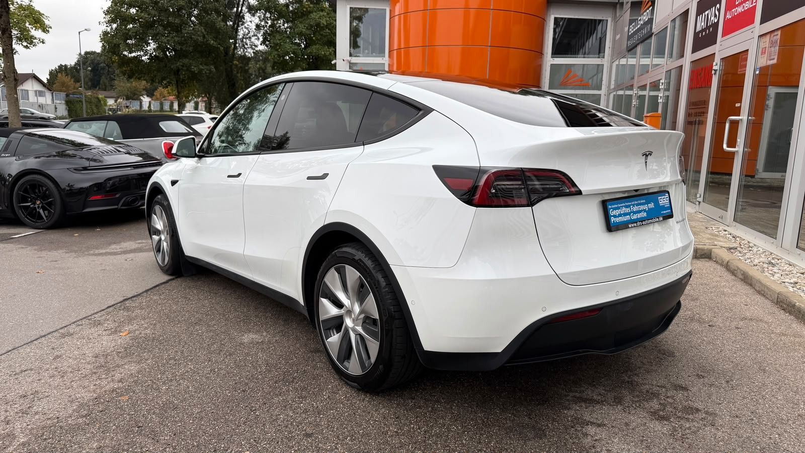 Tesla Model Y Long Range Dual AWD/AHK/Pano imagem 3