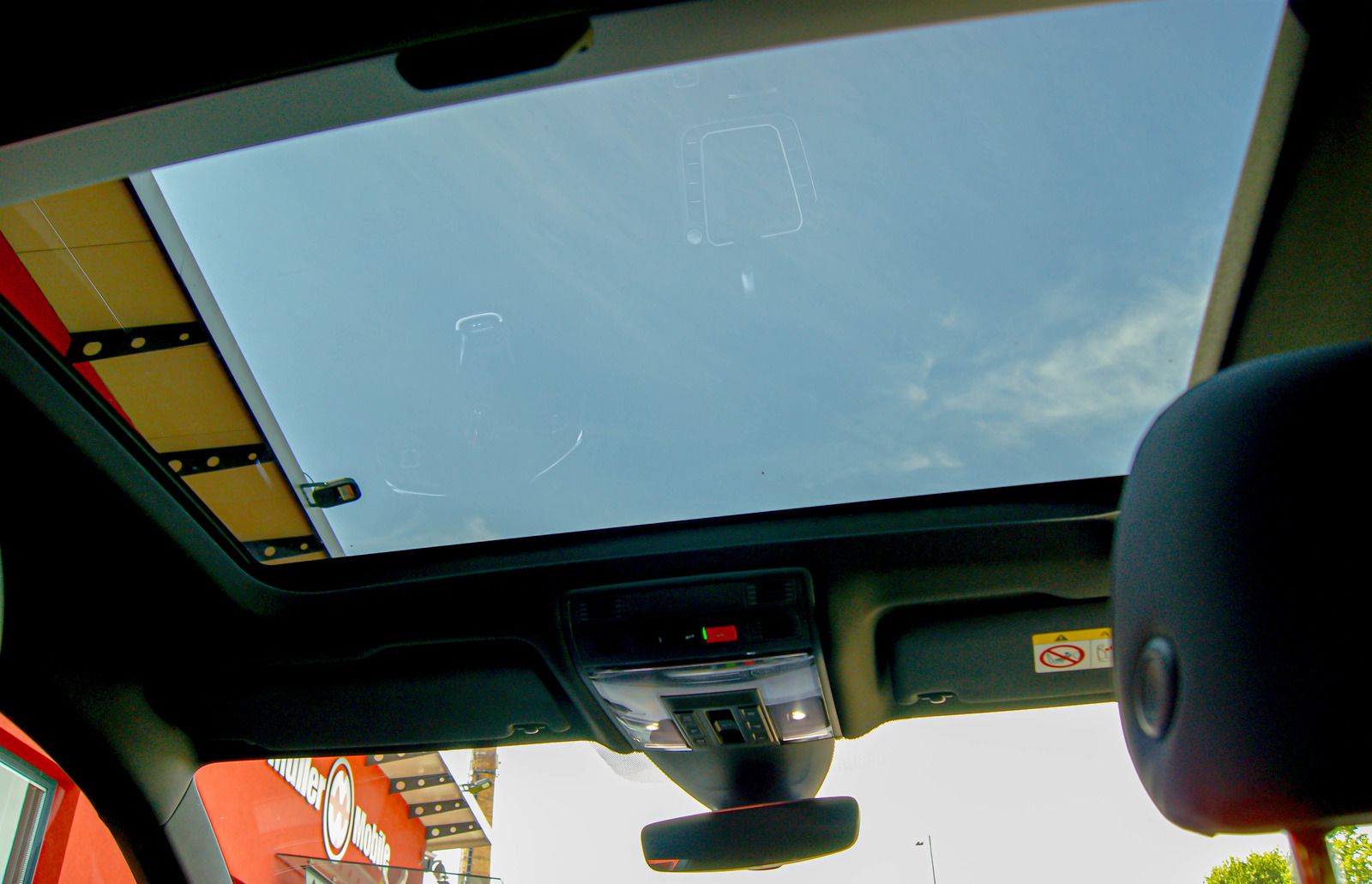Fahrzeugabbildung Volkswagen Arteon R-Line 4Motion HEADUP PANORAMA STANDHEIZG