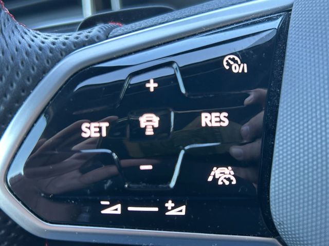 Polo GTI 2.0TSI DSG Navi*KAMERA*SPORT*MTRX*1.HD!