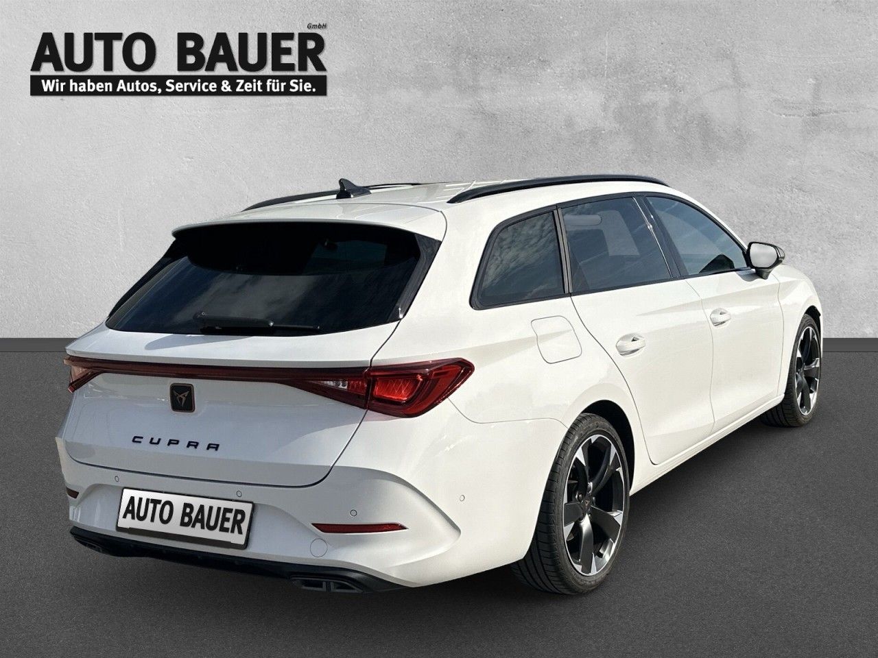 Fahrzeugabbildung CUPRA Leon Sportstourer 1.5 eTSI 150 PS DSG - mit KI generiert/bearbeitet