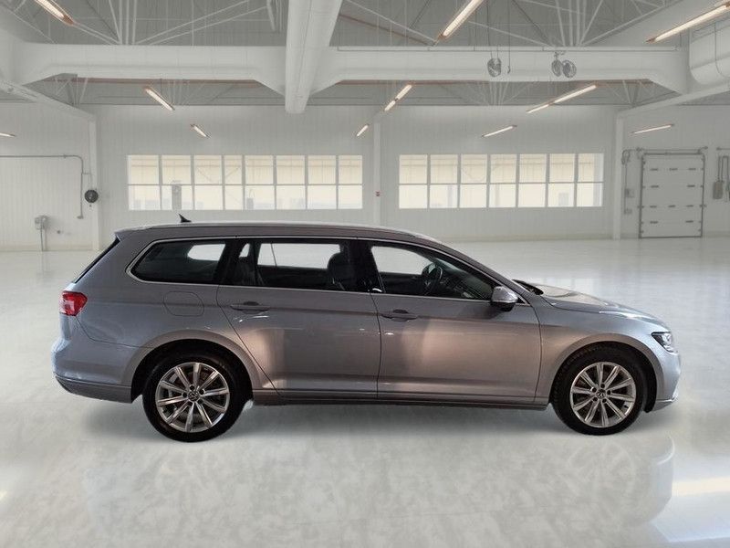 Volkswagen VOLKSWAGEN PASSAT VARIANT 2.0 TDI SCR EVO 110KW  imagem 3