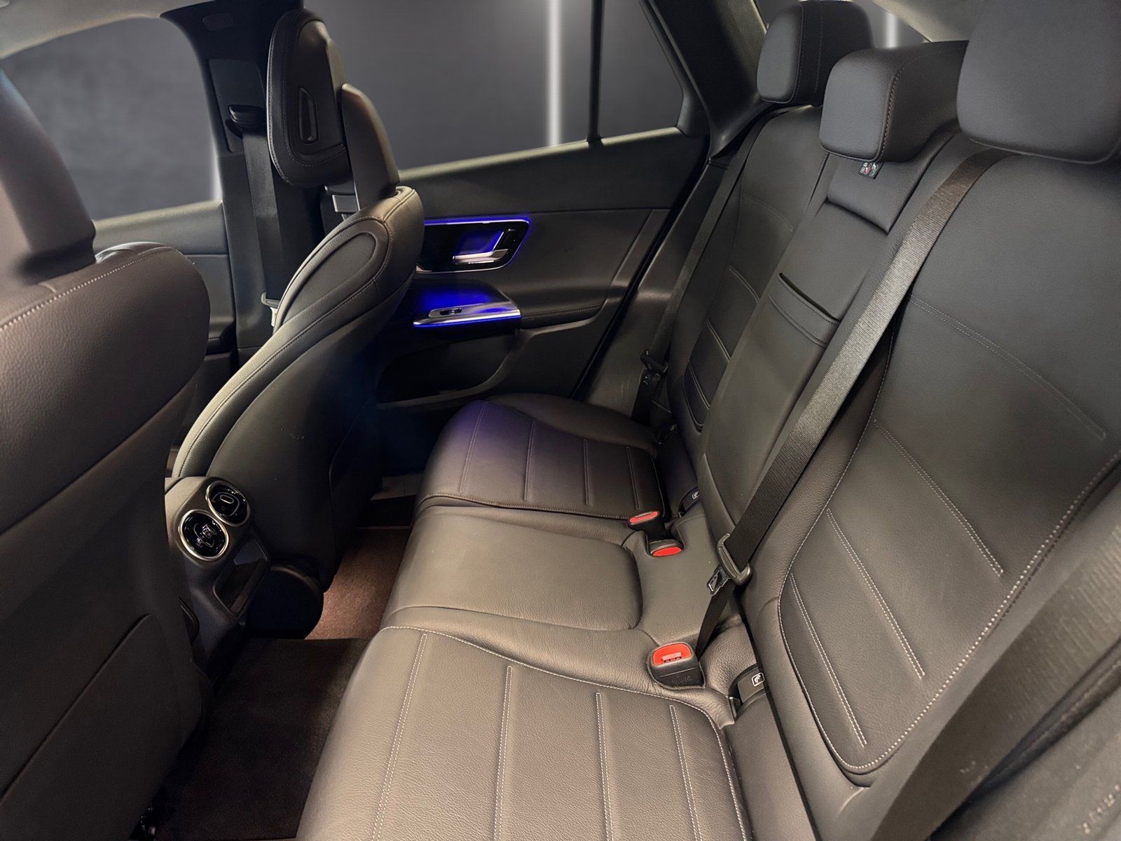 Fahrzeugabbildung Mercedes-Benz GLC 220 d 4M Avantgarde*AHK*Distro*STDHZG*Totwi*