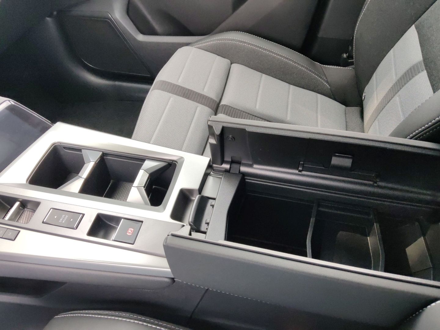 Opel Grandland (X) - Bild 17