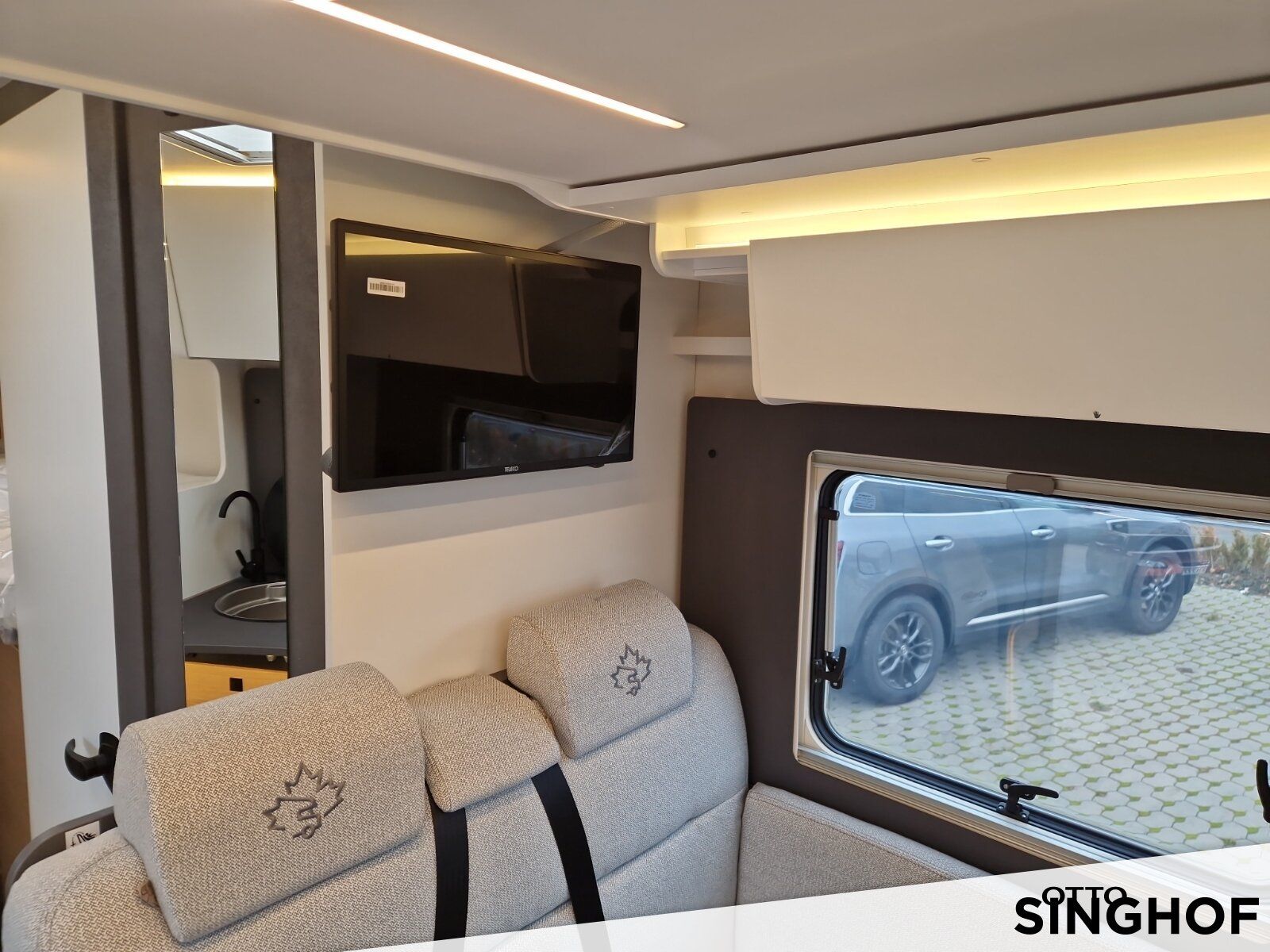 Fahrzeugabbildung Ahorn Ahorn Camp T 690 First Edition GSR II Konform