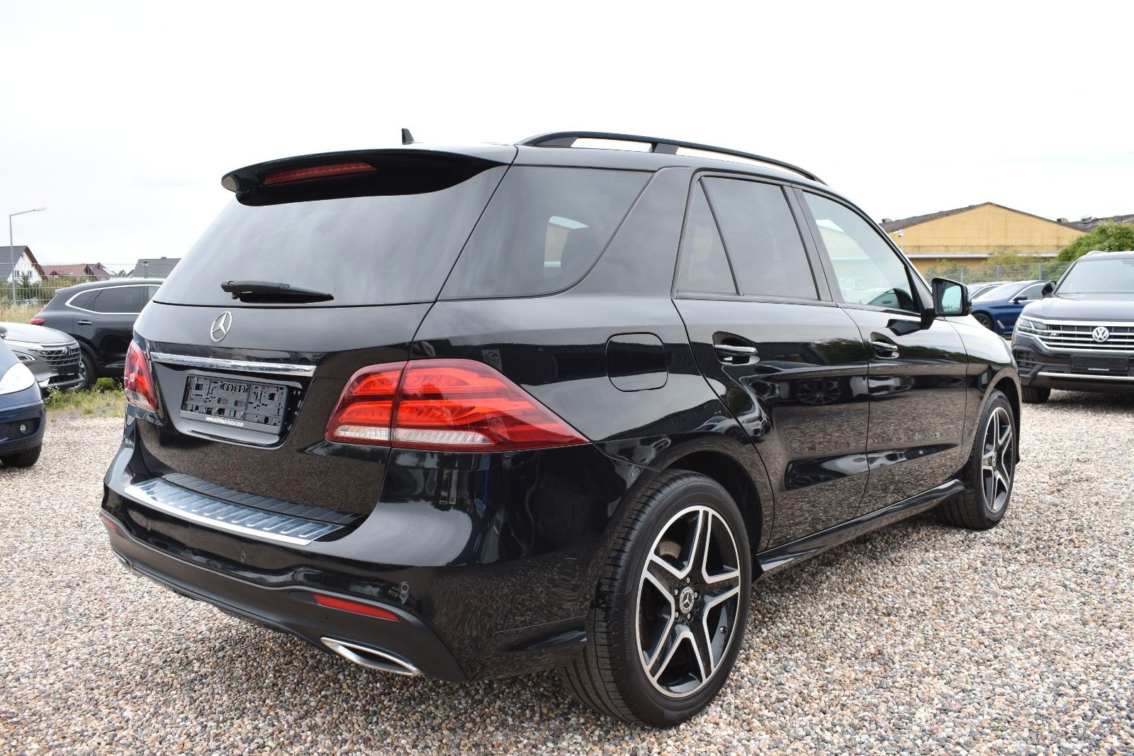 Fahrzeugabbildung Mercedes-Benz GLE 350 4Matic AMG line Nightp.Sitzbelüftung H&K