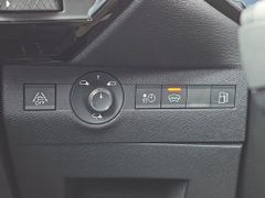 Fahrzeugabbildung DS Automobiles DS 7 1.6 E-Tense 225 Grand Chic LEDER/PANO