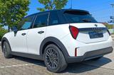 MINI Classic Trim/Paket M/Pano/HuD/Sonnenschutz/... - weiße MINI Cooper C