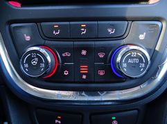 Fahrzeugabbildung Opel Mokka Innovation ecoFlex **AHK / 8-FACH-BEREIFT