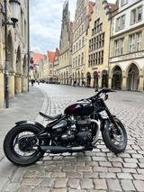Triumph Bonneville Bobber  Stealth Jekill&Hyde Custom  - Offers matching your search criteria