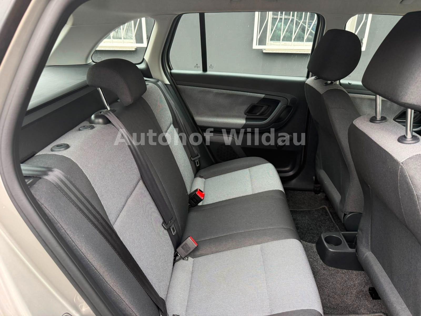 Skoda Fabia 2009 — photo 15