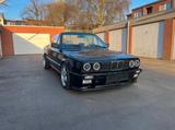 BMW 320i cabrio - BMW 320 aus 1988 mit Benzin-Antrieb: Cabrio