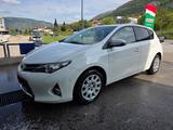 Toyota Auris 1,6-l-Valvematic Executive Executive - Toyota Auris Gebrauchtwagen in Stuttgart