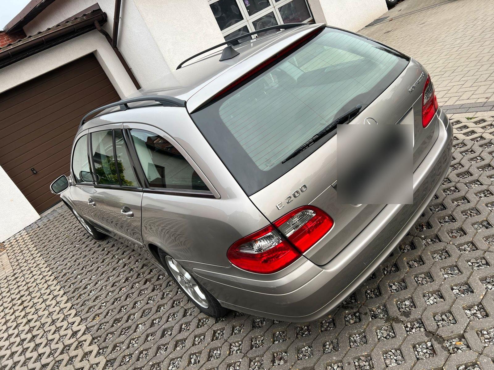 Mercedes-Benz E200 2006 — engine 184 HP (135kW)