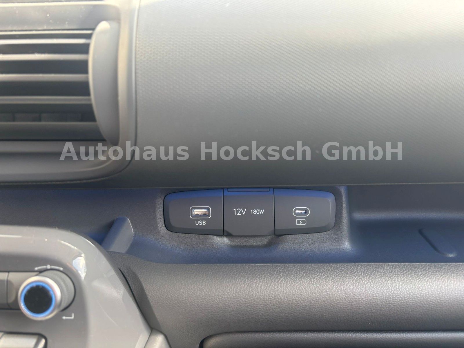 Hyundai INSTER – Bild 23