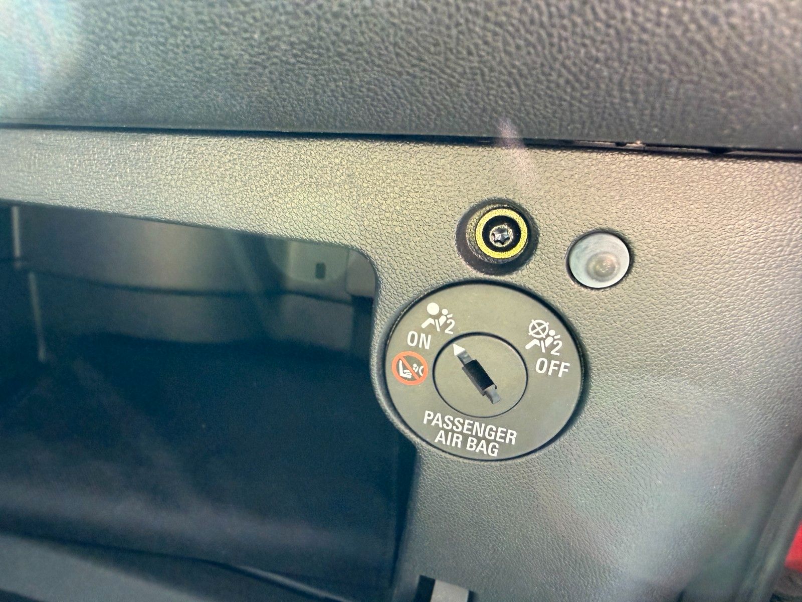 Fahrzeugabbildung Opel Corsa E Drive 90PS PDC/SHZ/LMR!