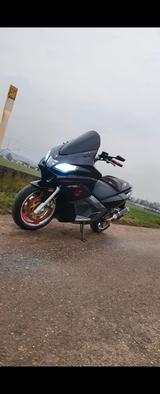 Aprilia SRV 850 - APRILIA ROLLER