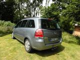 Opel Zafira 1.8 Easytronic Cosmo - Opel Zafira: Easytronic