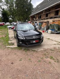 Volkswagen Tiguan - 6