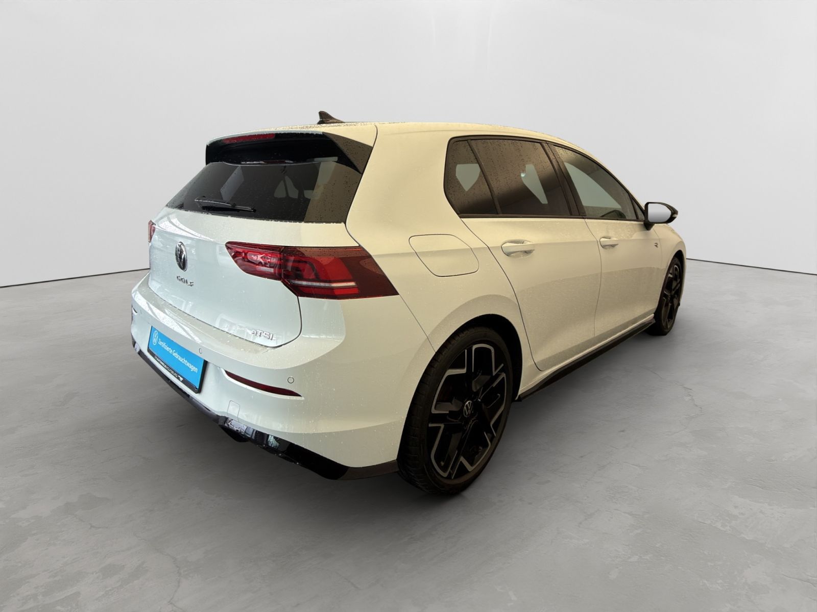 Volkswagen Golf 1.5 l eTSI DSG R-Line Black Style Rückkam foto 5