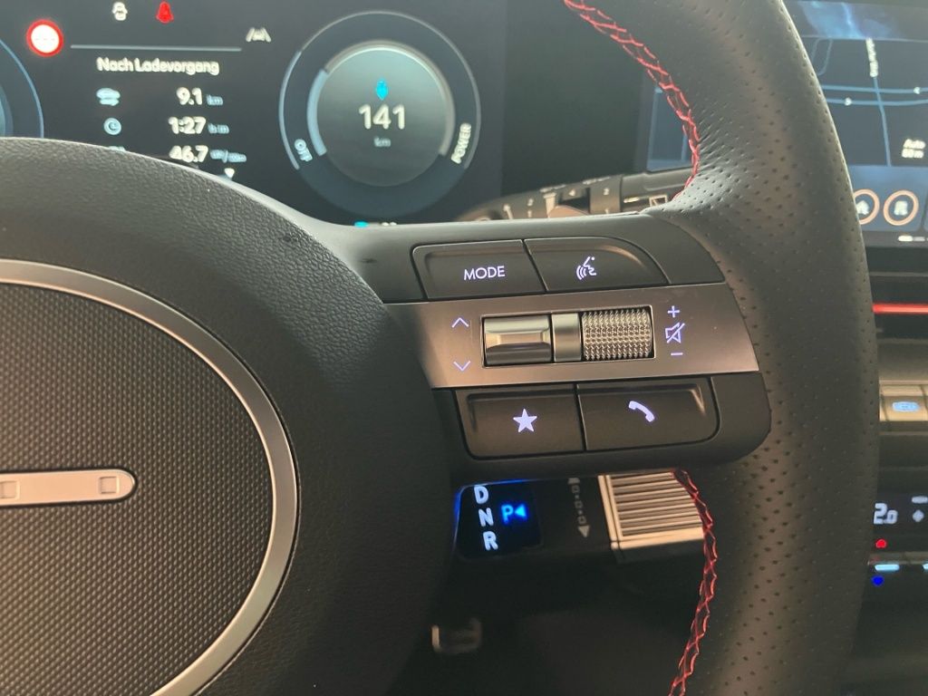 Fahrzeugabbildung Hyundai KONA EV 2WD 65kWh N Line 2xKlima 4xElSitz ACC