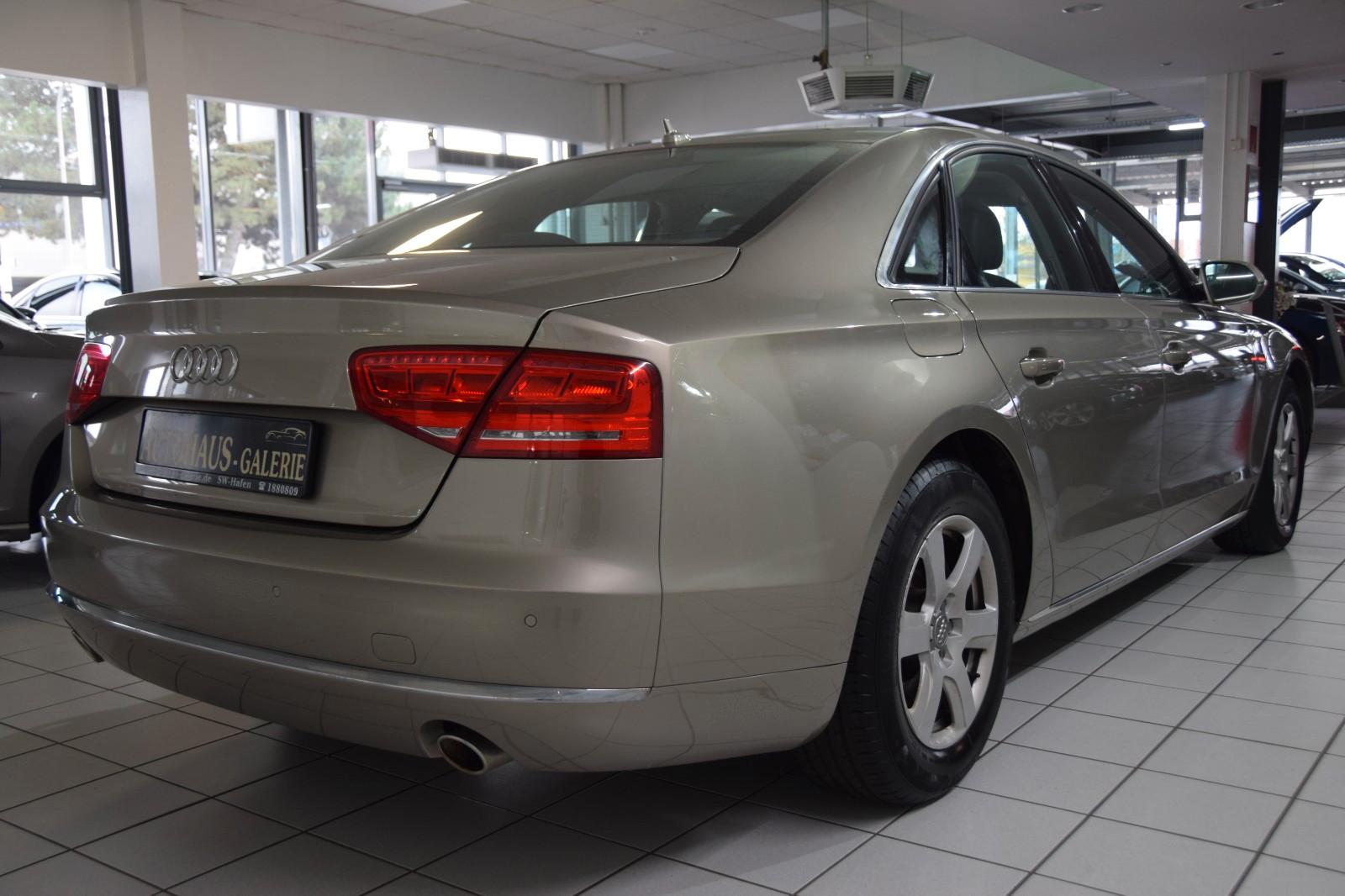 Audi A8 3.0 TDI quattro 250 ch • Boîte auto •  1ère Main - GPS • Bi-Xénon • Toit ouvrant • Hayon électrique