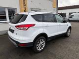Ford Kuga Titanium=Automatik-Navi-Leder-Allrad= - gebrauchte Ford Kuga aus dem Jahr 2015