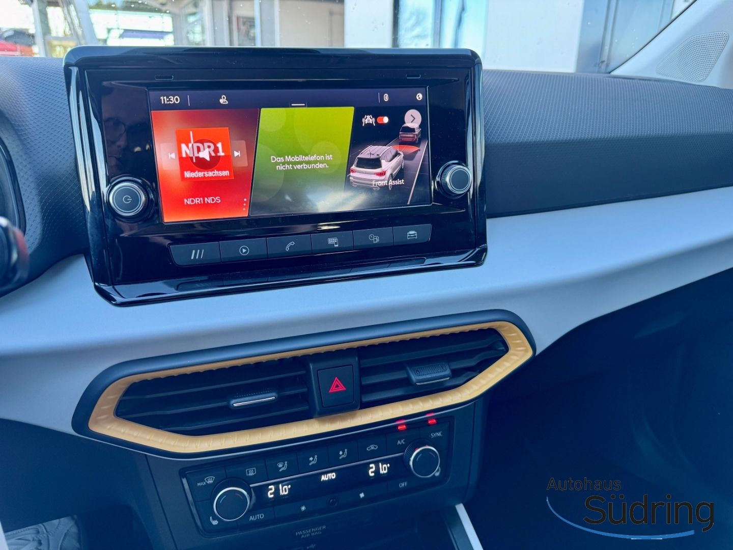 Arona 1.0 TSI Style LED FULL Link Sitzhz.