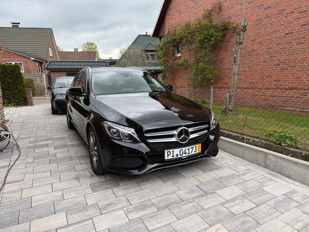 Image of Mercedes-Benz C 250