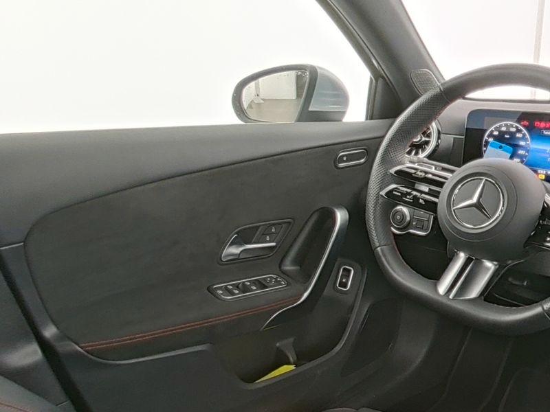 Mercedes-Benz A 250 e AMG*Premium*LED*Distronic*Kamera*DAB*
