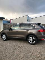 Porsche Cayenne Diesel - - Porsche aus 2013