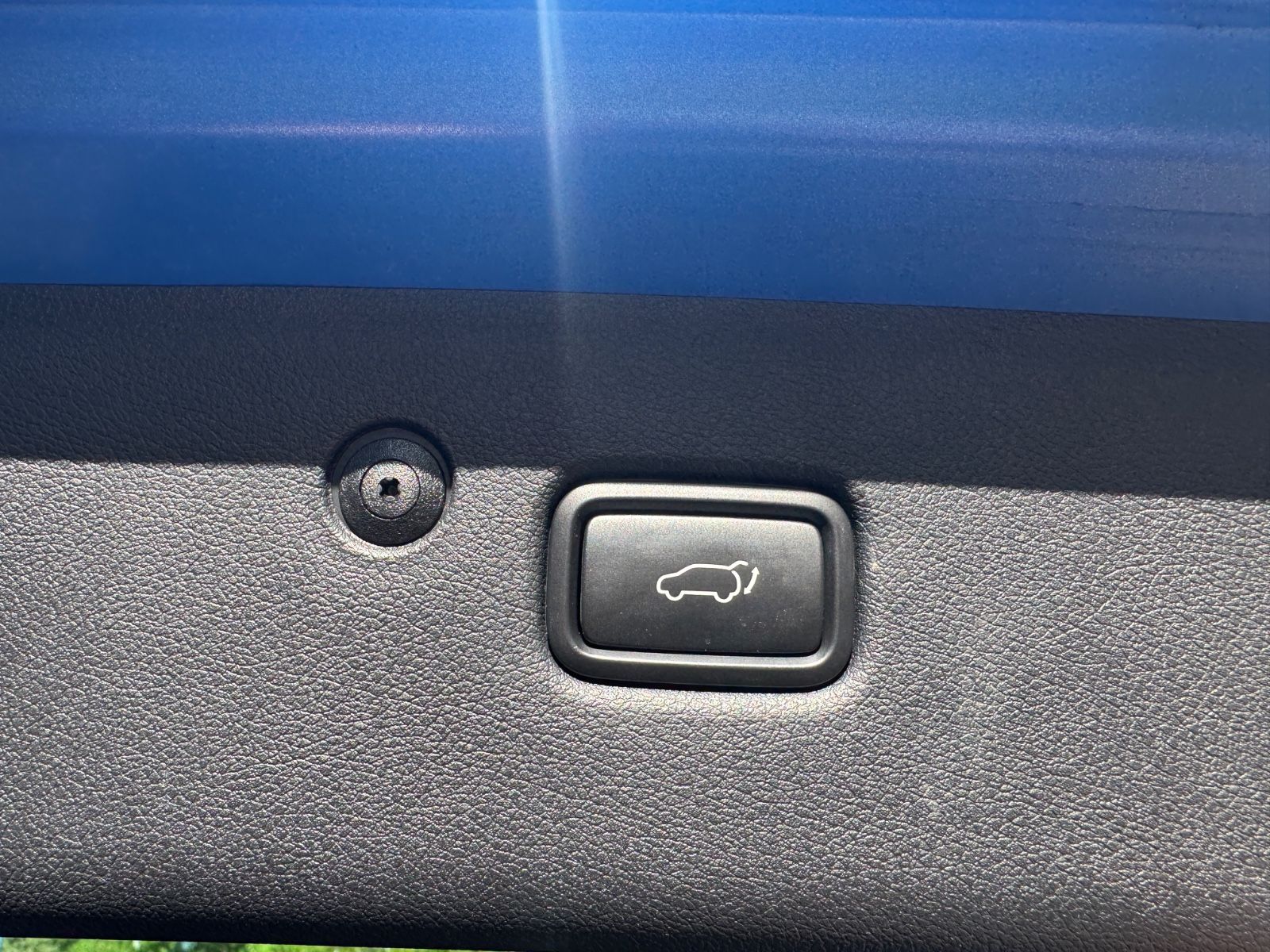 Fahrzeugabbildung Kia Sportage 1.6 CRDi Black Edition Panorama+LED+JBL