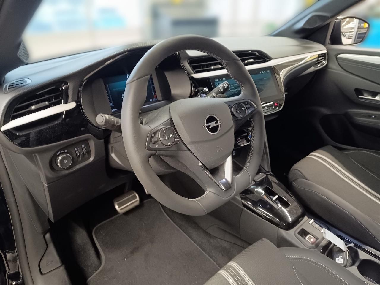 Fahrzeugabbildung Opel Corsa F 1.2 Turbo 74KW AT