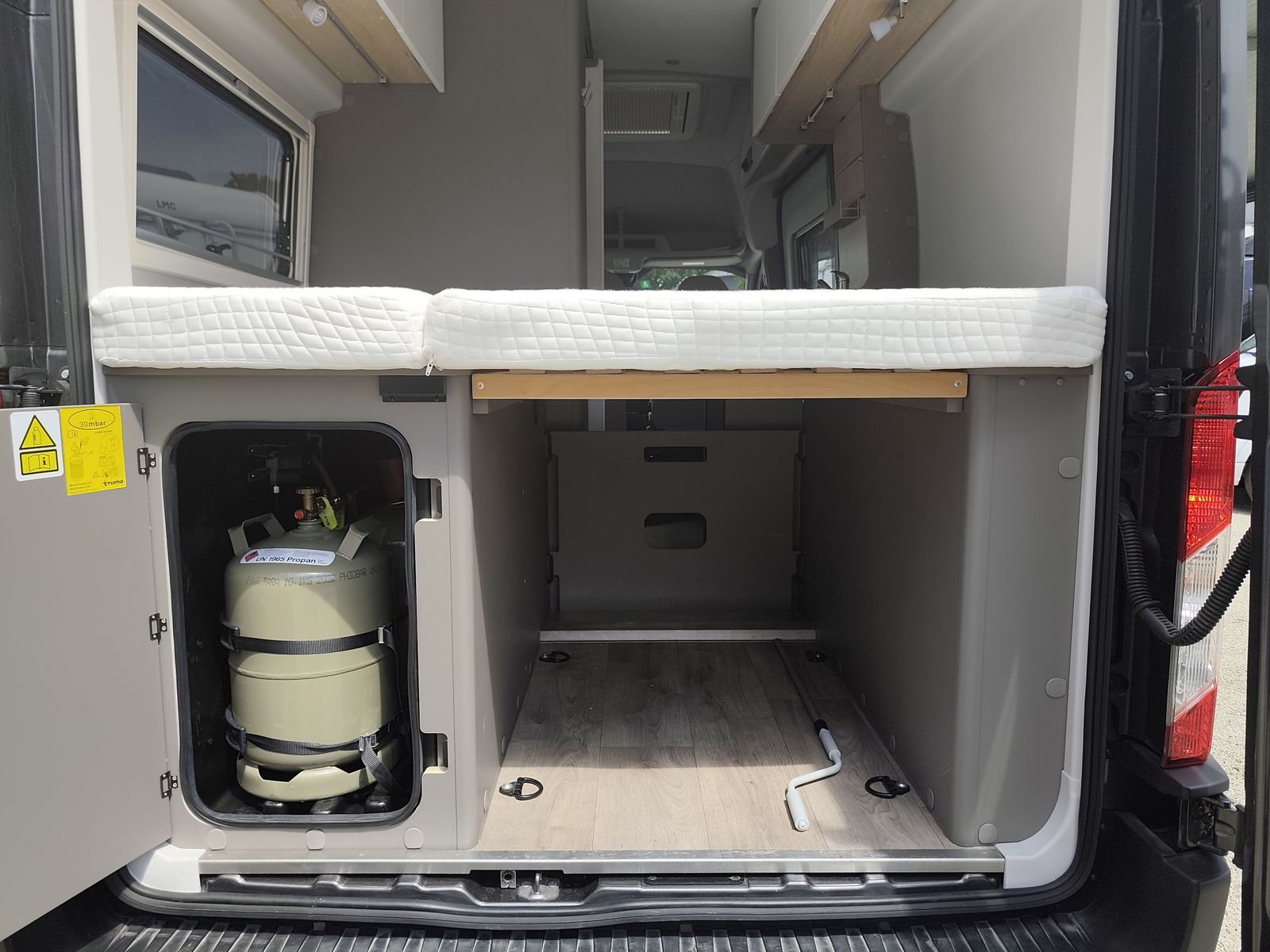 Fahrzeugabbildung LMC Innovan 590