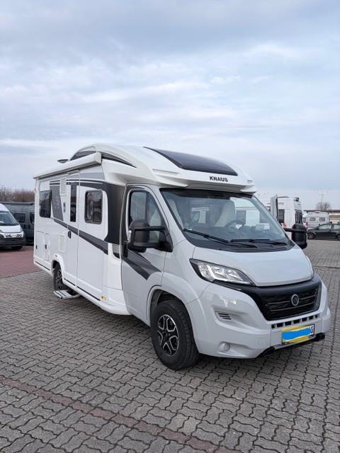 Knaus Sky Wave 650 MF 60 Years TV-Paket Wechselrichter