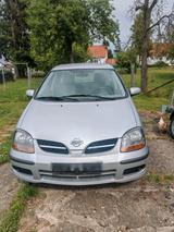 Nissan Almera Tino 1 Hand neuwertig! !Weni... - Nissan Almera Tino mit Benzin-Antrieb: Kleinbus