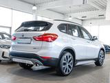 BMW X1 sDrive20i Sport Line LED NAVI Kamera 19"LM - BMW X1 in Hagen