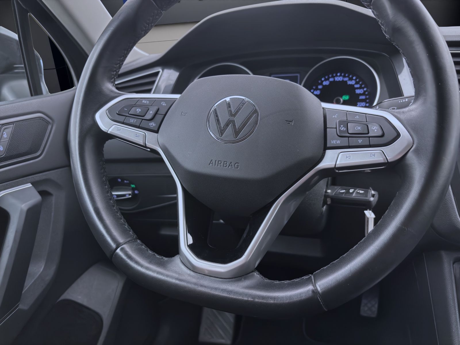 Volkswagen Tiguan - Bild 12