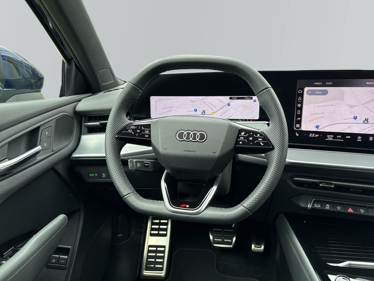 Audi Q3 - Bild 14