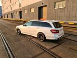 Mercedes-Benz E 63 AMG E 63 T Speedshift 7G-MCT DESIGNO AMG  - Mercedes-Benz E 63 AMG