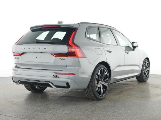 Volvo XC60 T8 Plus Black Edition Plug-In Hybrid*LUFTF imagem 3