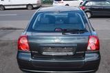 Toyota Avensis Sol 1.8-l-VVT-i - gebrauchte Toyota Avensis aus dem Jahr 2007