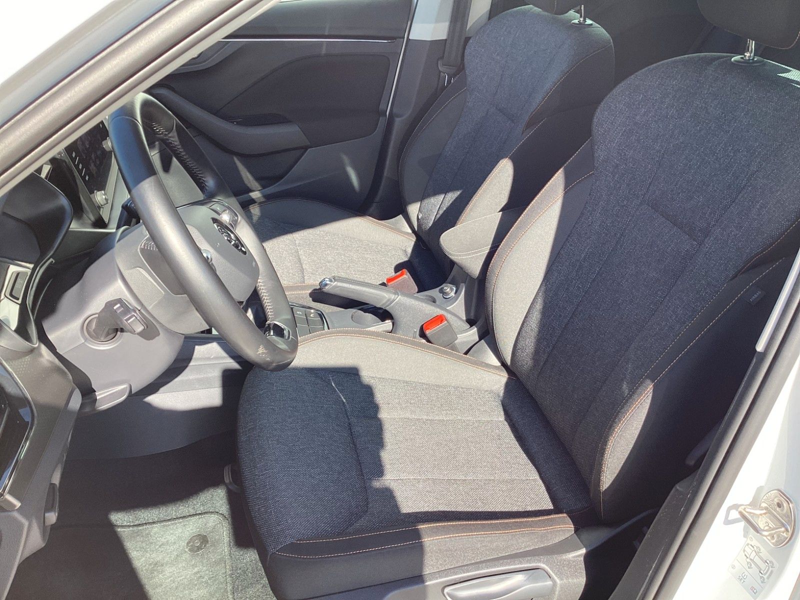 Fahrzeugabbildung SKODA Scala Clever 1.0 TSI 81 KW