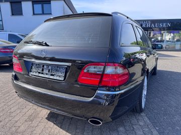 Mercedes E 280 - 7